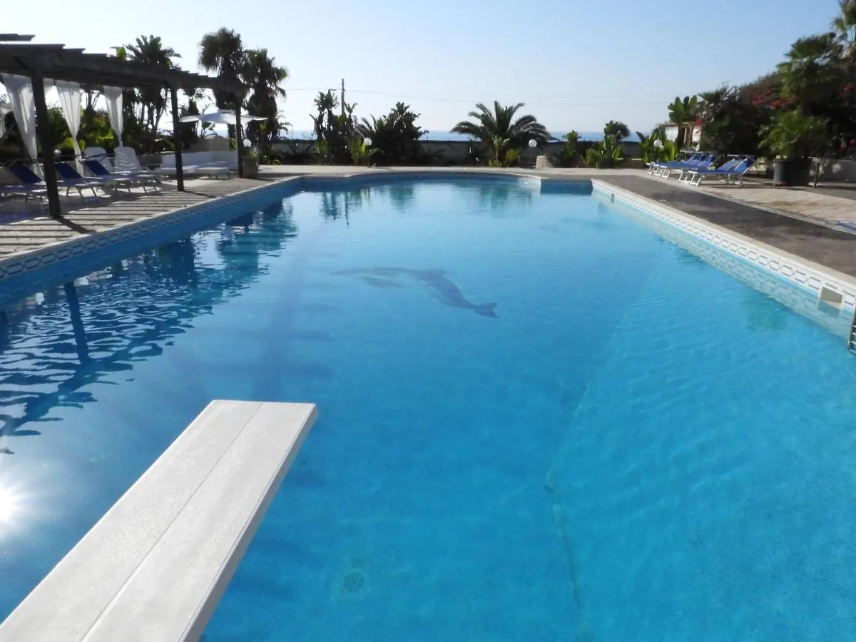 Maganuco Beach Bungalow Hotel Marina di Modica Campeggio